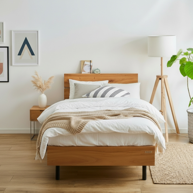 【直接取引希望】コンセント付 すのこ シングルベッド フレーム 無垢材 木製 シングル ベッドフレーム すのこ コンセント付き 無垢材 木製 北欧