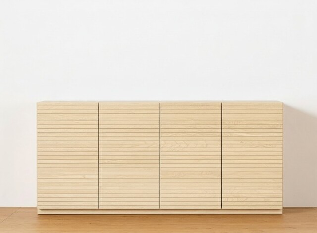 スリットデザイン（格子のようなデザイン）