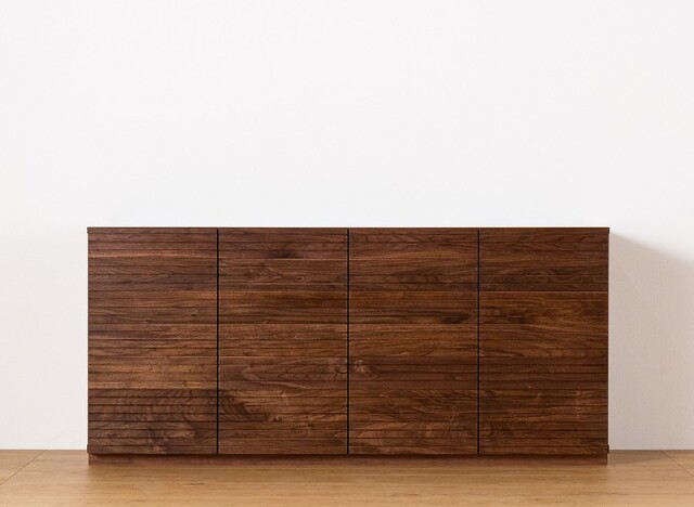 スリットデザイン（格子のようなデザイン）